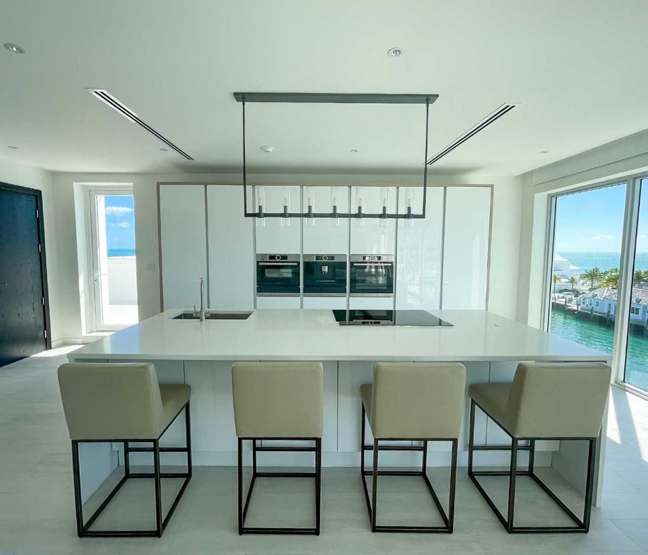 Palm Cay Marina And Resort 拿骚 外观 照片